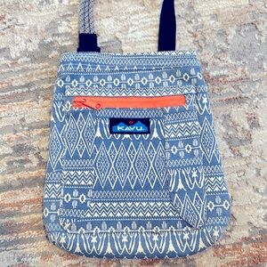 Kavu Keepalong Rope crossbody bag purse like new